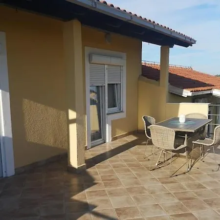 Lug 2 New And Comfortable With Pool Appartamento Privlaka (Zadar)