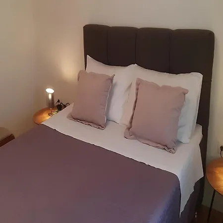 Lug 2, New And Comfortable With Pool Daire Privlaka (Zadar)