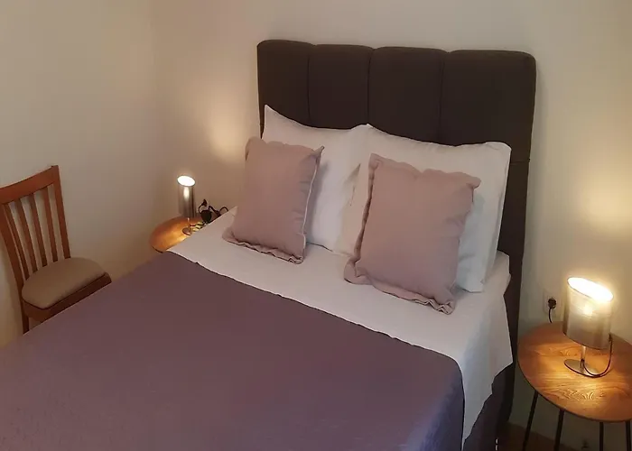 Lug 2, New And Comfortable With Pool Daire Privlaka (Zadar)