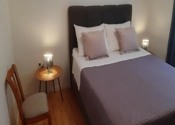 Lug 2, New And Comfortable With Pool *